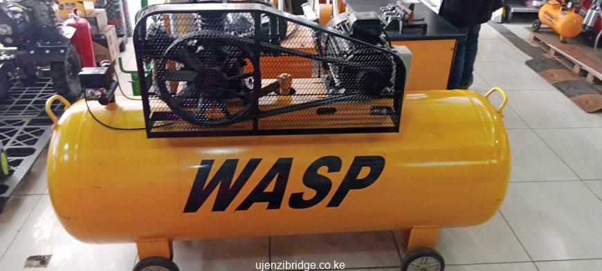 Air compressor