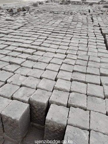 Machine cut stones 0735063544